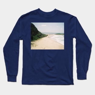 Seaside Serenity: Beach Photo Art Print Long Sleeve T-Shirt